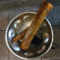 ハンドメイド　アンティークの小物入れの画像