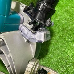 マキタ 5205FX 防じんマルノコ コード式【市川行徳店】【店頭取引限定】【中古】ITOSB8NFF3HOの画像