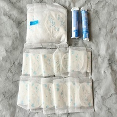 未使用 生理用品 まとめ譲り 16個の画像