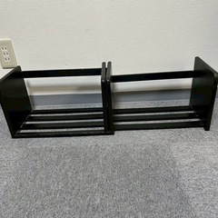 木製本棚の画像