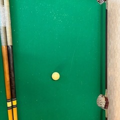 ビリヤード台の画像