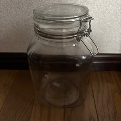 ガラス瓶　果実酒　梅酒などにの画像