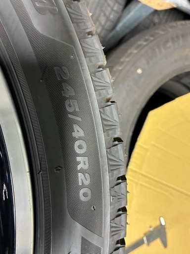 メルセデス AMG E53 純正アルミ付スタッドレス BS VRX3 24年製 美品 引き取り限定