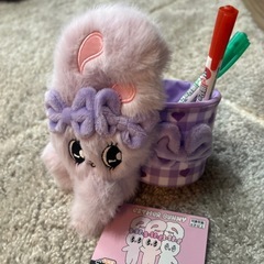 エスターバニー 小物入れ ペン立て スタンド ぬいぐるみ うさぎ ふわふわ ぬいぐるみの画像