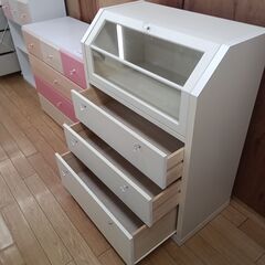 ★リユースのサカイつくば店★TK6320  コレクション収納ラック ホワイト H94×D38×W72 クリーニング済みの画像