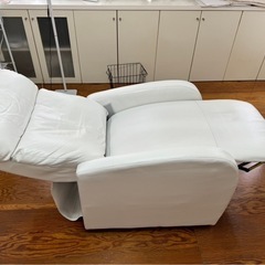 アイラッシュチェア
の画像