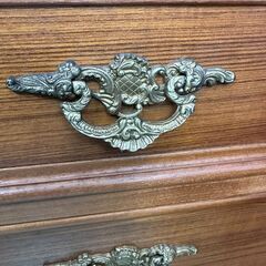 大阪❗️♻️エコマックス♻️配送も可🙌⭕️「31」ガラス製装飾キャビネットの画像