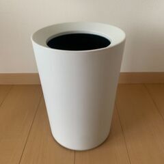 金属製ハンガーの画像