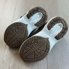 シュンソク　16.0cm カーキの画像