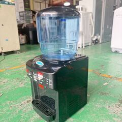 大阪❗️♻️エコマックス♻️配送も可🙌⭕️「26」卓上型ポット型浄水器 冷水・温水機能の画像