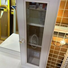 【リサイクルストアスターズ城西店】【中古品】ドレッサー　椅子付きの画像