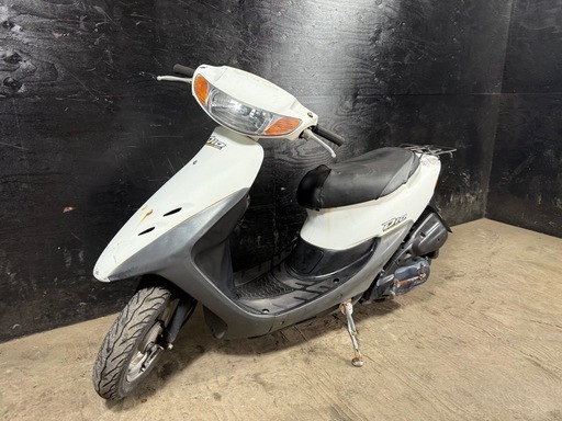 ★支払総額4.0万円★激安バイク続々入荷中！ なんでも買取ます！ ホンダ ライブディオ 白 AF34 人気のライブディオ！ 2ストのためオイル注ぎ足すだけ！ サイスタ付き！ バッテリー新品！ ローダウン！