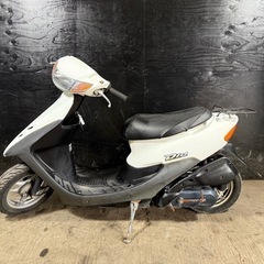 ★支払総額4.0万円★激安バイク続々入荷中！ なんでも買取ます！ ホンダ ライブディオ 白 AF34 人気のライブディオ！ 2ストのためオイル注ぎ足すだけ！ サイスタ付き！ バッテリー新品！ ローダウン！の画像