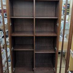 ガラス扉本棚 書籍の収納に最適！側面浮きがあります。【こちらは店舗です。浜村鹿野温泉ICから3分 買取本舗 宮本リサイクル 営業時間9～19時 定休日水曜のみ←連絡できませんm(_ _)m】の画像