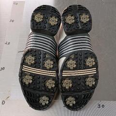 0828-117 adidas　ゴルフシューズの画像