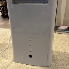 トヨトミ　デジカント　除湿機の画像