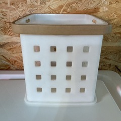 洗濯バサミや小物にも活用👏NATURALナチュラル深型オシャレケース🍀お買い得🉐白•茶色の画像