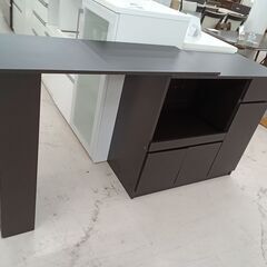 リユースのサカイ栃木店★ジモティ割あり★ 萩原㈱ 食器棚 ダークブラウン W104.1～184.7×D40.2×H84 クリーニング済み TC10411の画像