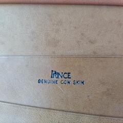 PRINCE 2つ折り財布の画像