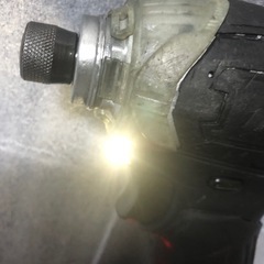 マキタ18vインパクトドライバTD147D   中古品、本体のみの画像