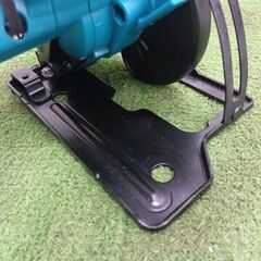 マキタ HS301D 充電式マルノコ　10.8V【野田愛宕店】【店頭取引限定】【中古】管理番号：ITMZ12JV6O0Wの画像
