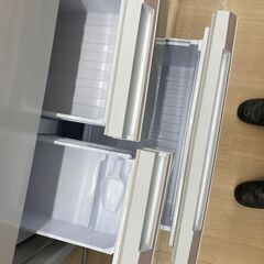 ★ジモティ割引あり★【リユースのサカイ野々市店】 冷蔵庫 シャープ SJ-MW46J 2022年製 ※クリーニング済みの画像