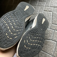 アシックス 靴 23.5の画像