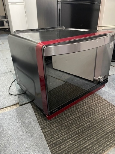 配送可能　保証付き 東芝 TOSHIBA スチームオーブンレンジ 31L 石窯ドーム グランレッド ER-MD500