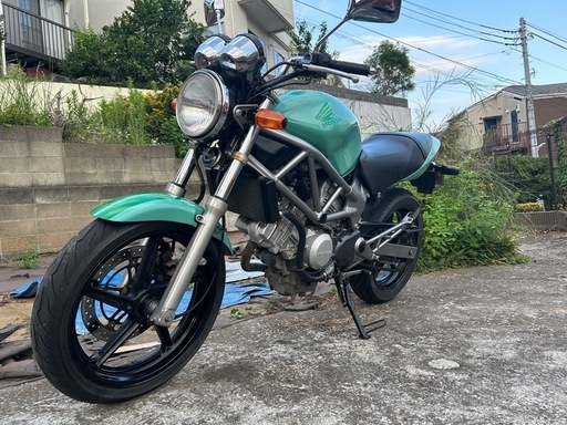 【自賠責付き】ホンダ　VTR250/バイク車体MT！V型2気筒＠神奈川県川崎市麻生区より〜