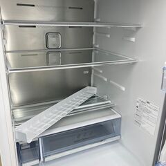 ★ジモティ割引あり★【リユースのサカイ野々市店】 冷蔵庫 ハイセンス HR-G39001W 2023年製 ※クリーニング済みの画像