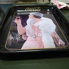 コカ・コーラお盆の画像