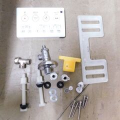 【JM729】設置のみ 実用未使用 ジャニス工業 トイレセット 便器+タンク+温水便座セット JCS-210DRN BW1 SC8010-SGA BW1 SV2002-1EH BW1の画像
