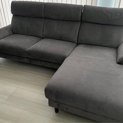 ソファの画像