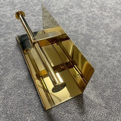 トイレットペーパーホルダー　ゴールドの画像