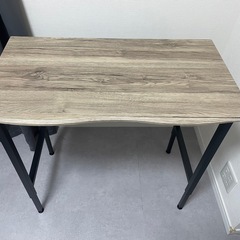 【美品】タンスのゲン　小さめデスクの画像