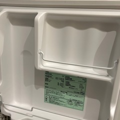 小さい冷蔵庫の画像