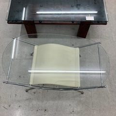 T2508-344 ガラステーブル オーバル ホワイトレザー風 キズ汚れ有りの画像