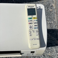 ダイキン　2015年製　6畳用エアコン　100V　　取付込み32000円〜の画像