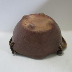 茶色の平花きの画像