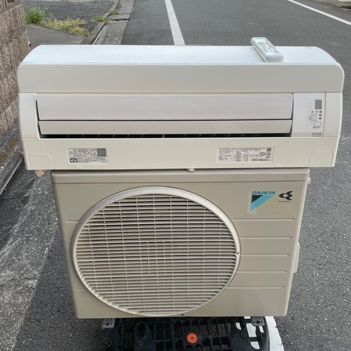 f●■ダイキン・ルームエアコン【AJT22WFS/AJR22WFS】リモコン有り/2020年製 約6畳用