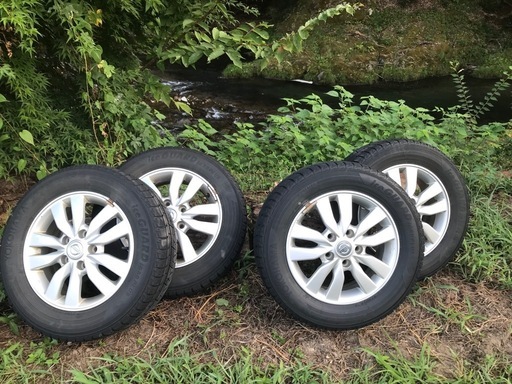 純正ホイールスタッドレスタイヤ