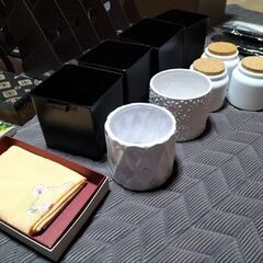 収納ボックス　生活雑貨　無料　埼玉県　朝霞市　和光市の画像