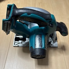 マキタ18v 丸ノコ　xss02の画像