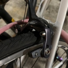 自転車に突っ込まれた自転車　パーツ取りなどの画像