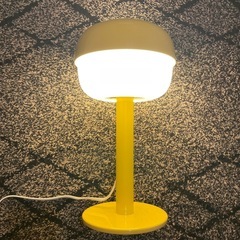 IKEA テーブルランプの画像
