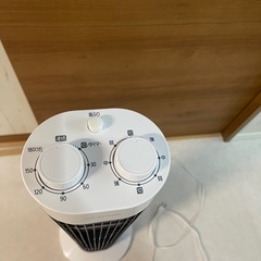 アイリスオーヤマ　タワーファンの画像