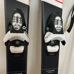 ロシニョール（ROSSIGNOL）子供スキー板100㎝&ストック2点セットキッズ中古の画像