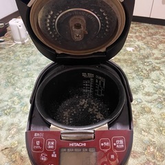 炊飯器の画像
