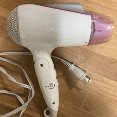 ドライヤーの画像