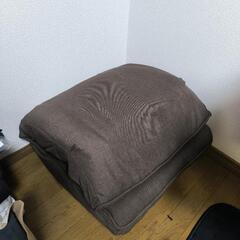 茶色い座椅子　背もたれ多段階調節可の画像